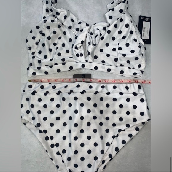 NWT Pretty Little Things Women’s Size 14 Two Piece White/Black Polka Bikini Set - Picture 4 of 5